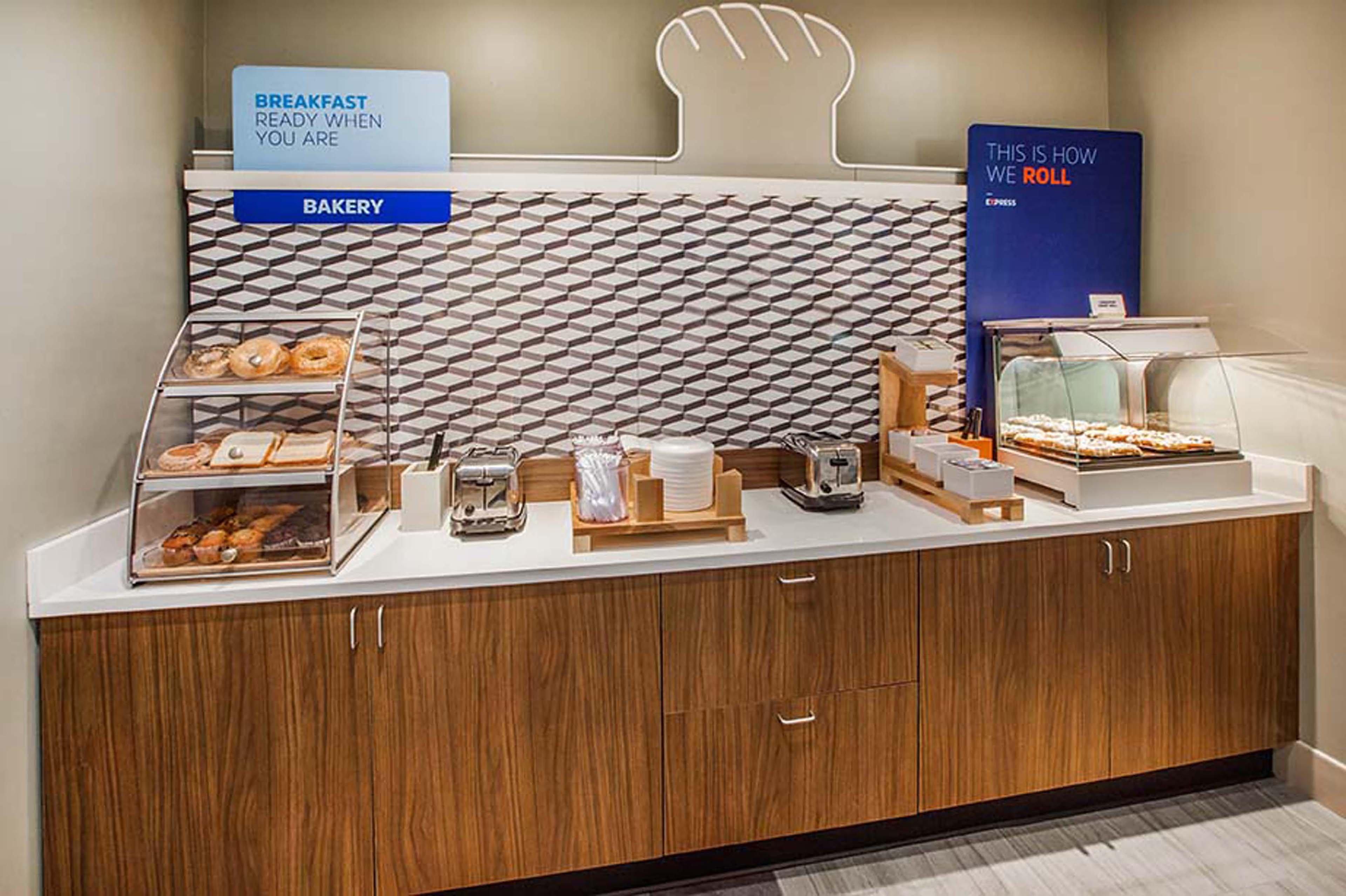 Holiday Inn Express Hotel & Suites Bay City By Ihg Kültér fotó